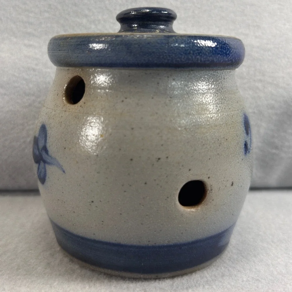 Vintage Rowe Pottery Works Garlic Keeper 1991 Grey Blue Salt Glaze Stoneware